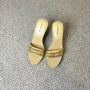 Stunning NWT rare 2000s vintage wooden bejeweled stilettos